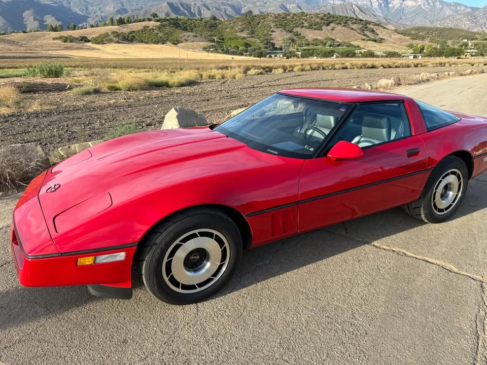 1985 Chevrolet Corvette C4 - Image 13 of 20