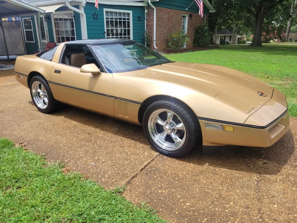 1985 Chevrolet Corvette C4 - Image 2 of 20