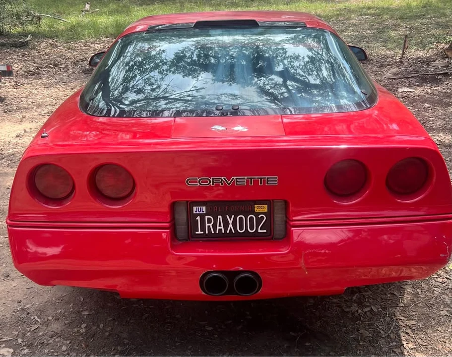1985 Chevrolet Corvette C4 - Image 3 of 9