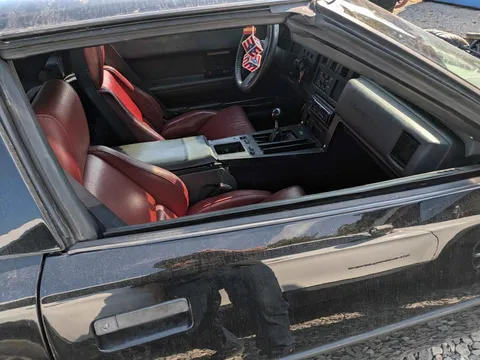 1985 Chevrolet Corvette C4 - Image 2 of 3
