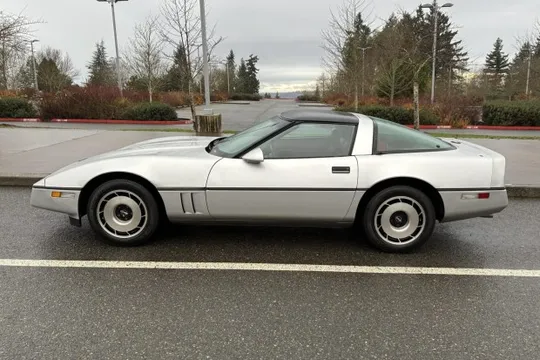 1985 Chevrolet Corvette C4 - Image 3 of 7