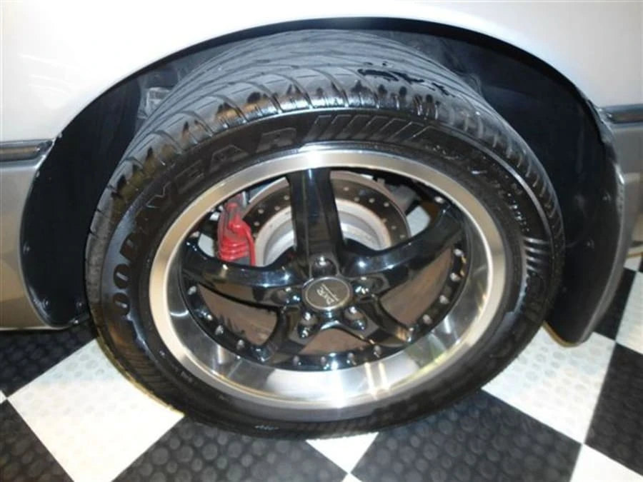 1985 Chevrolet Corvette C4 - Image 6 of 8