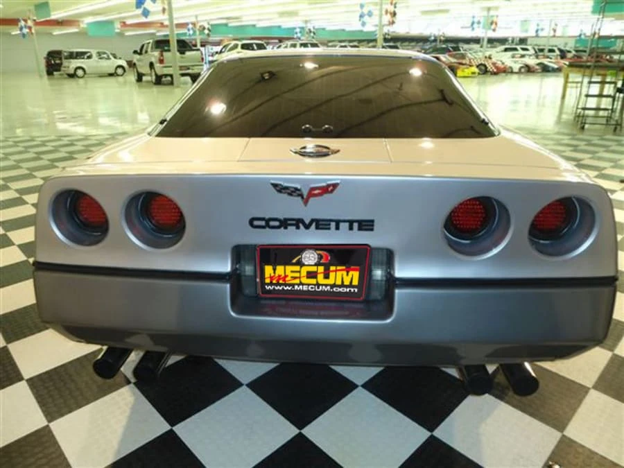 1985 Chevrolet Corvette C4 - Image 7 of 8