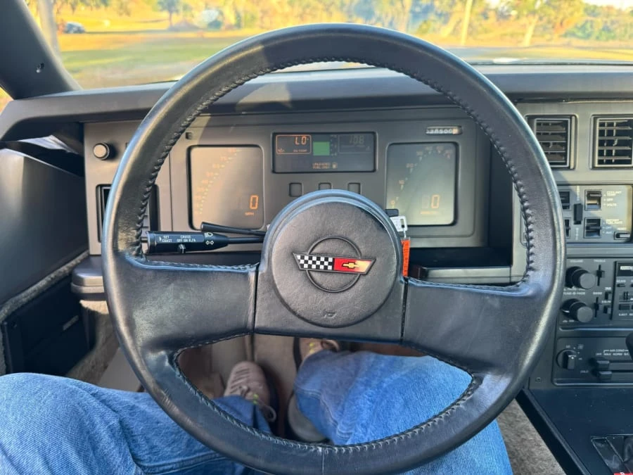 1985 Chevrolet Corvette C4 - Image 12 of 15