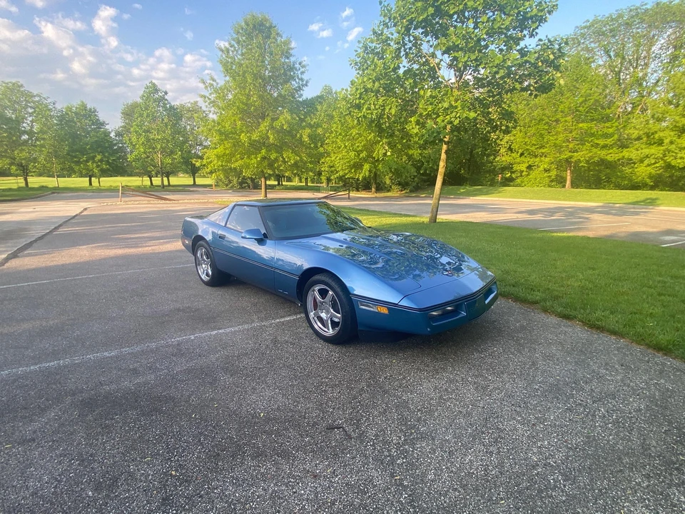 1985 Chevrolet Corvette C4 - Image 24 of 31