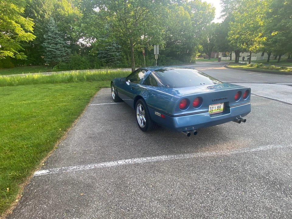 1985 Chevrolet Corvette C4 - Image 16 of 31