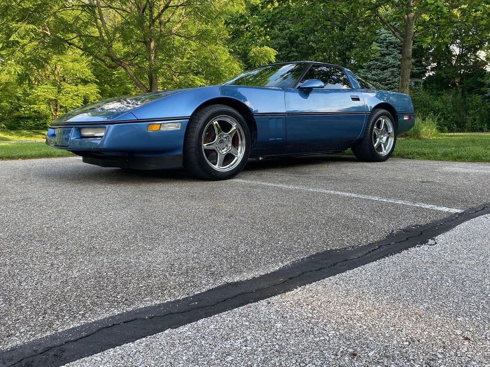 1985 Chevrolet Corvette C4 - Image 2 of 31