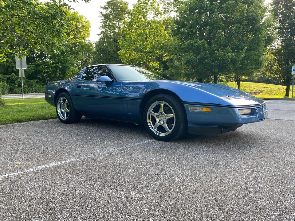 1985 Chevrolet Corvette C4 - Image 9 of 31