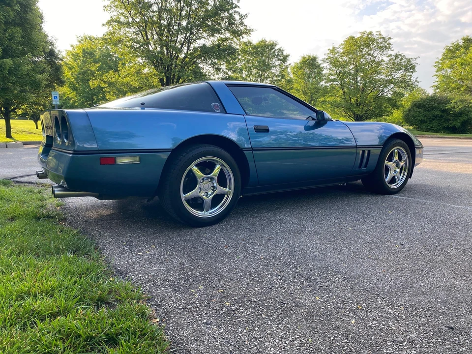 1985 Chevrolet Corvette C4 - Image 7 of 31