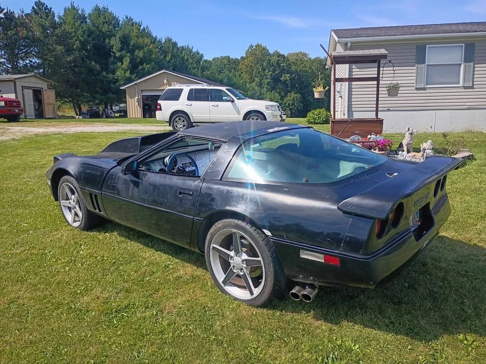 1985 Chevrolet Corvette C4 - Image 3 of 11
