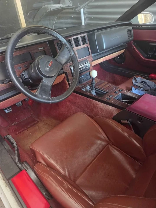 1985 Chevrolet Corvette C4 - Image 4 of 9