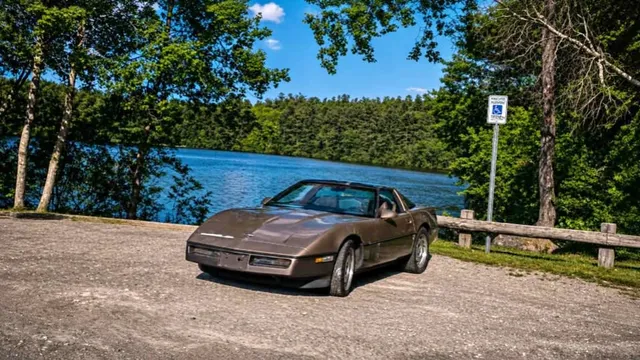 1985 Chevrolet Corvette Hard Top Coupe 2D