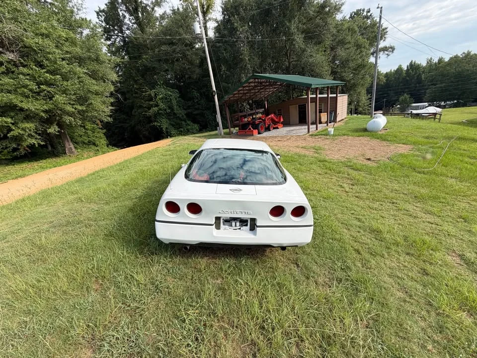 1985 Chevrolet Corvette C4 - Image 3 of 11