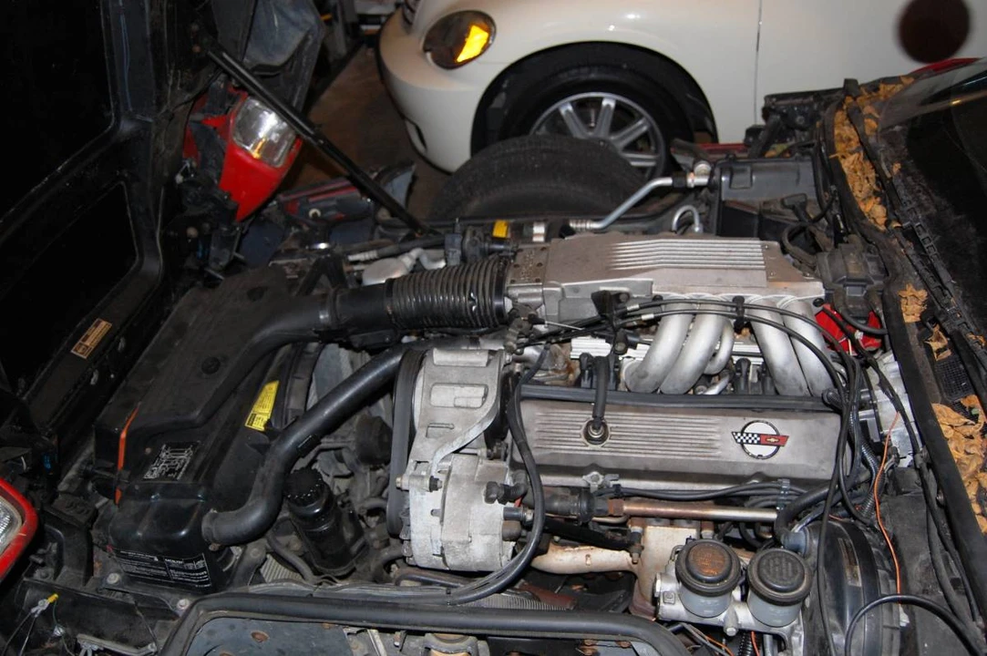 1985 Chevrolet Corvette C4 - Image 7 of 12