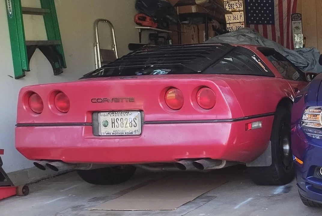 1985 Chevrolet Corvette C4 - Image 3 of 12