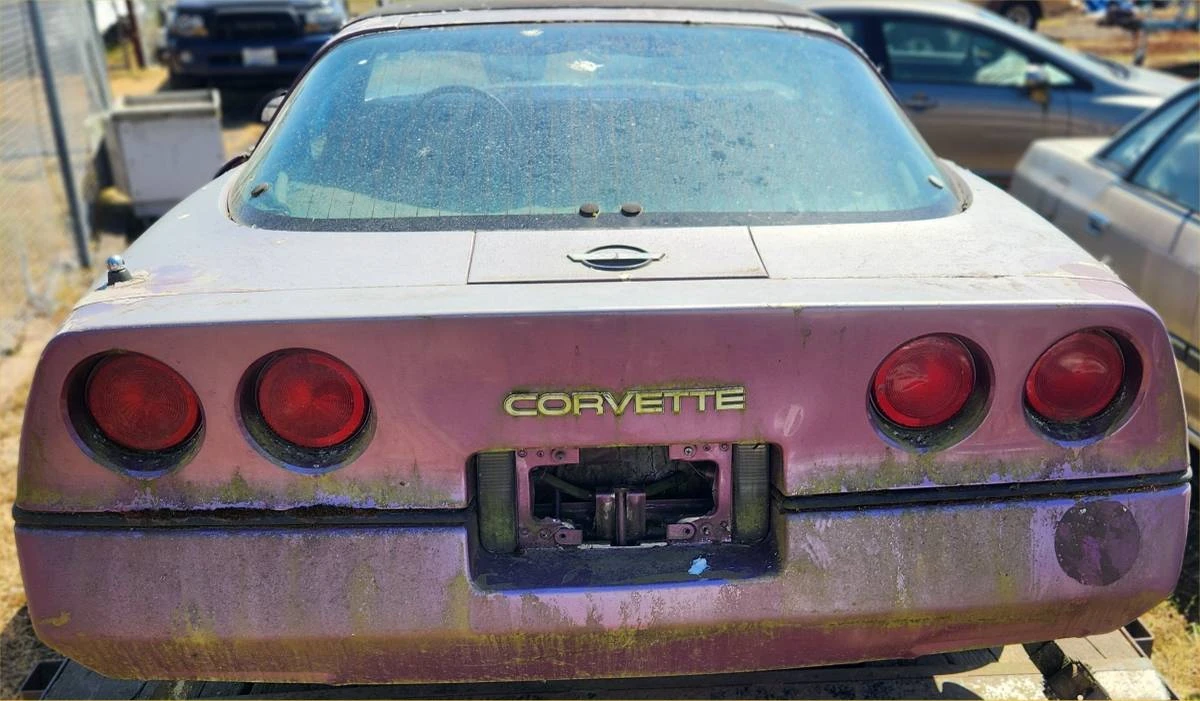 1985 Chevrolet Corvette C4 - Image 3 of 5