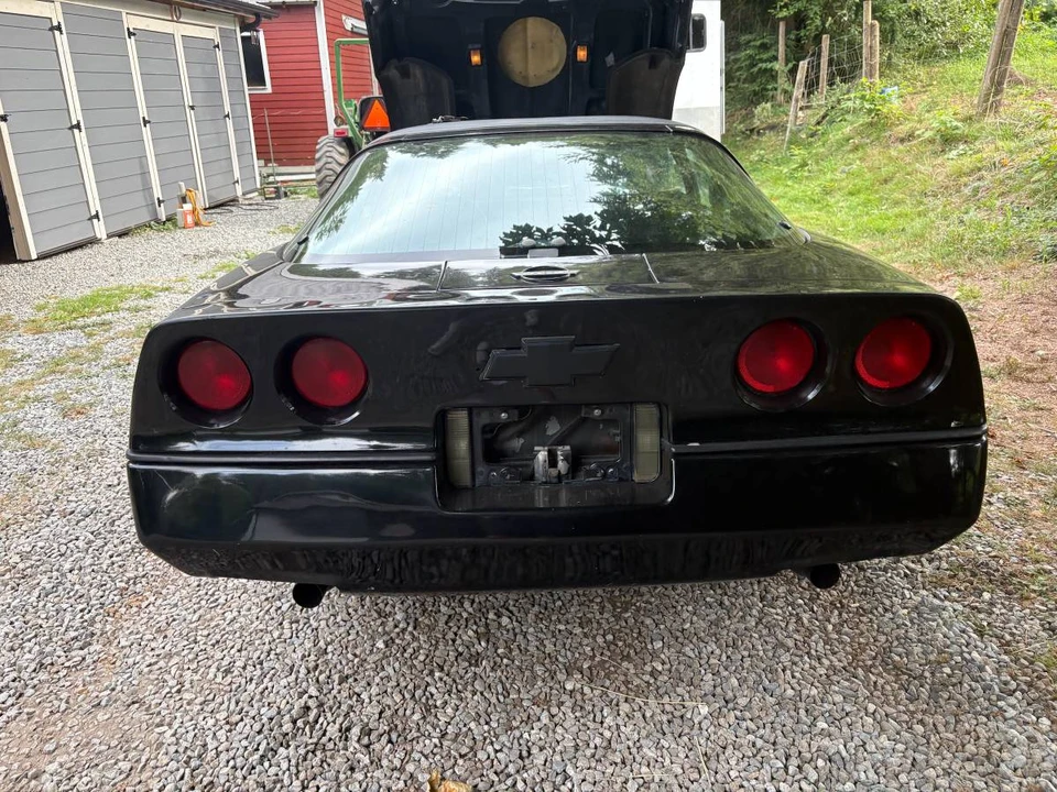 1985 Chevrolet Corvette C4 - Image 10 of 10