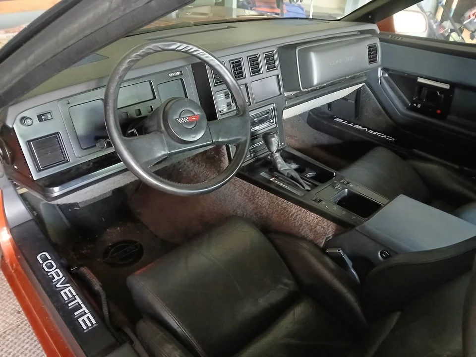 1985 Chevrolet Corvette C4 - Image 11 of 12