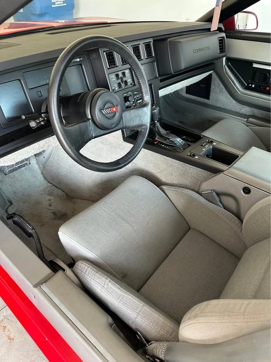 1985 Chevrolet Corvette C4 - Image 4 of 5