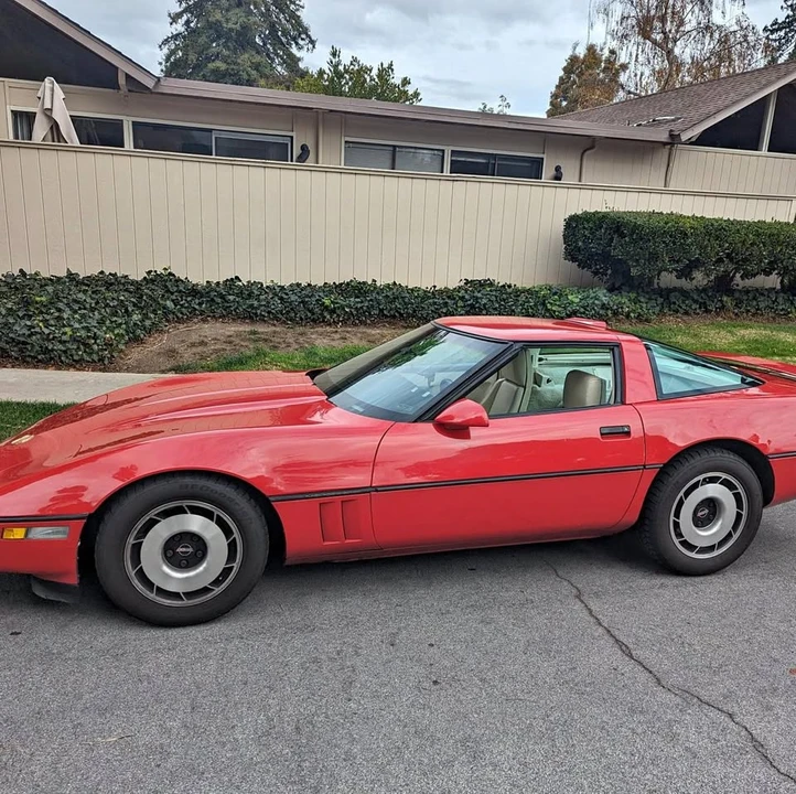 1985 Chevrolet Corvette C4 - Image 1 of 12