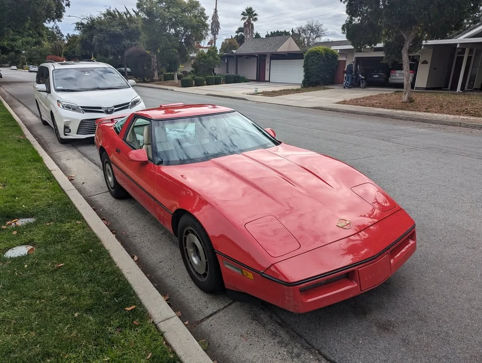 1985 Chevrolet Corvette C4 - Image 6 of 12
