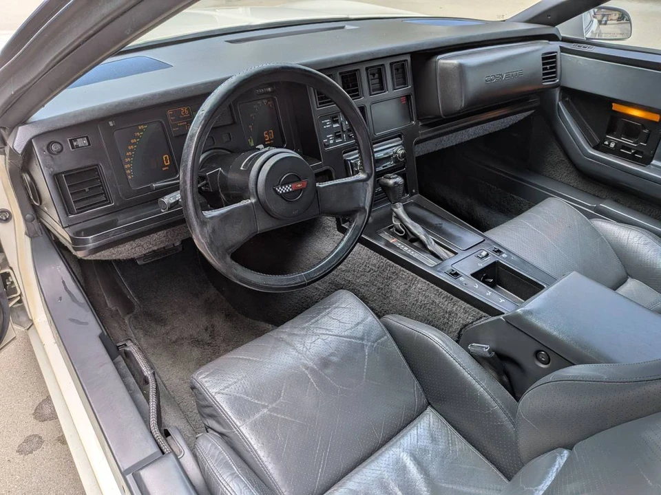 1985 Chevrolet Corvette C4 - Image 9 of 11