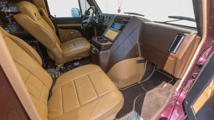 1985 Chevrolet G-Series Van - Image 5 of 10