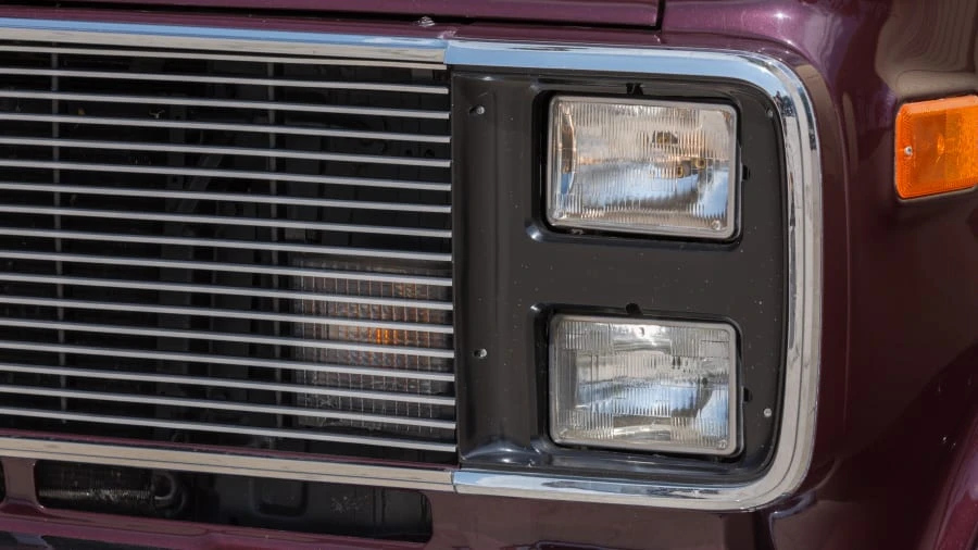 1985 Chevrolet G-Series Van - Image 9 of 10