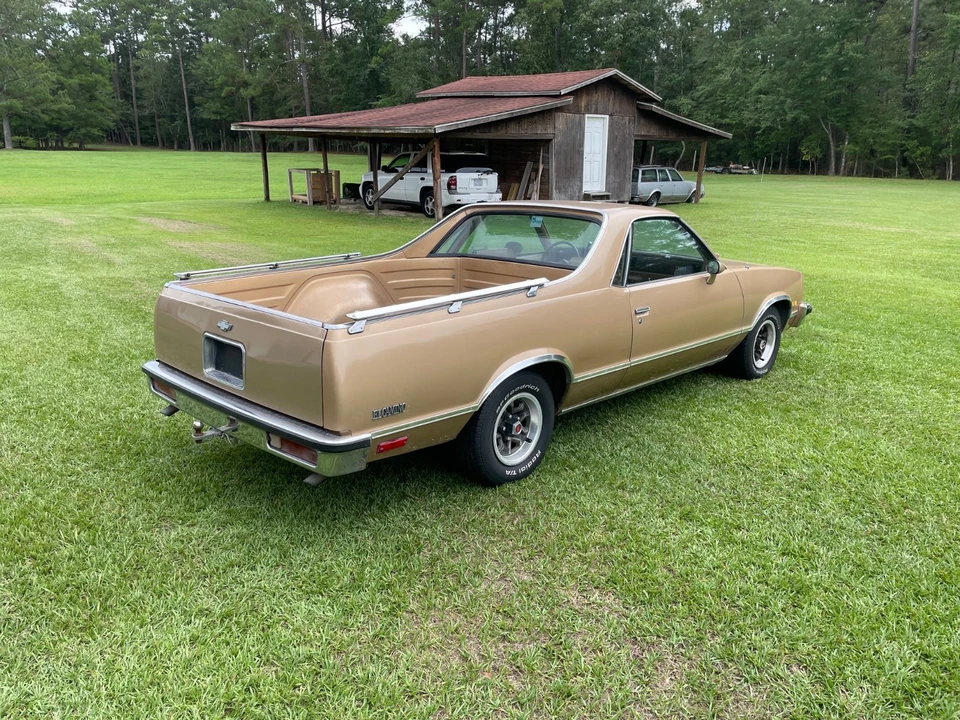 1985 Chevrolet El Camino 5th Gen - Image 2 of 15