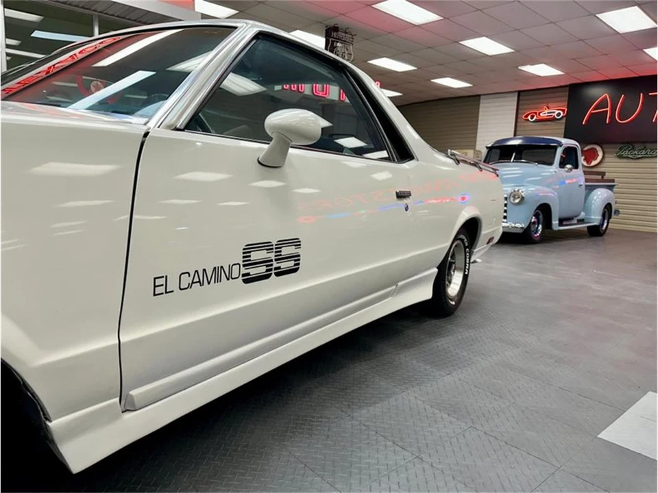 1985 Chevrolet El Camino 5th Gen - Image 16 of 31