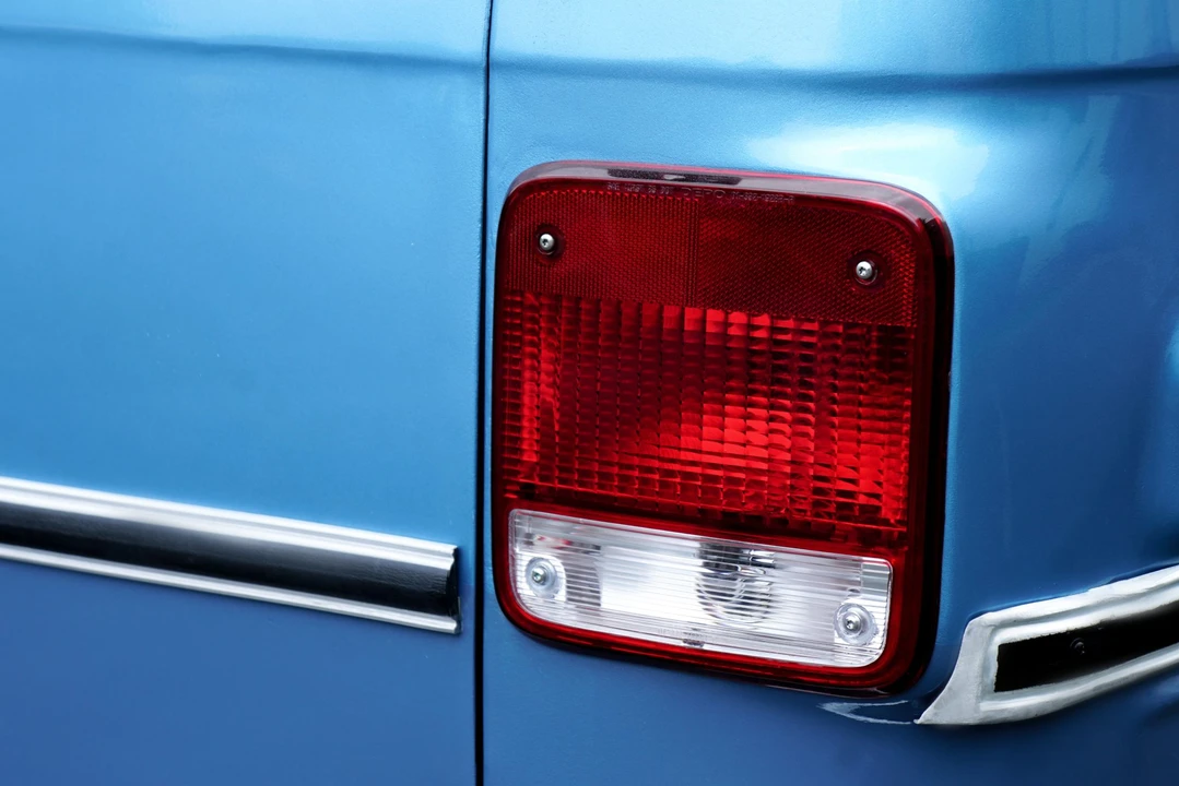 1985 Chevrolet G-Series Van - Image 31 of 31