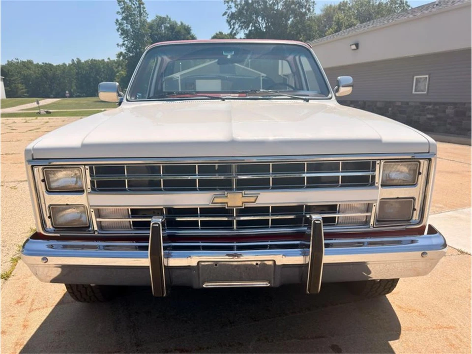 1985 Chevrolet C/K 3rd Gen - Image 2 of 31