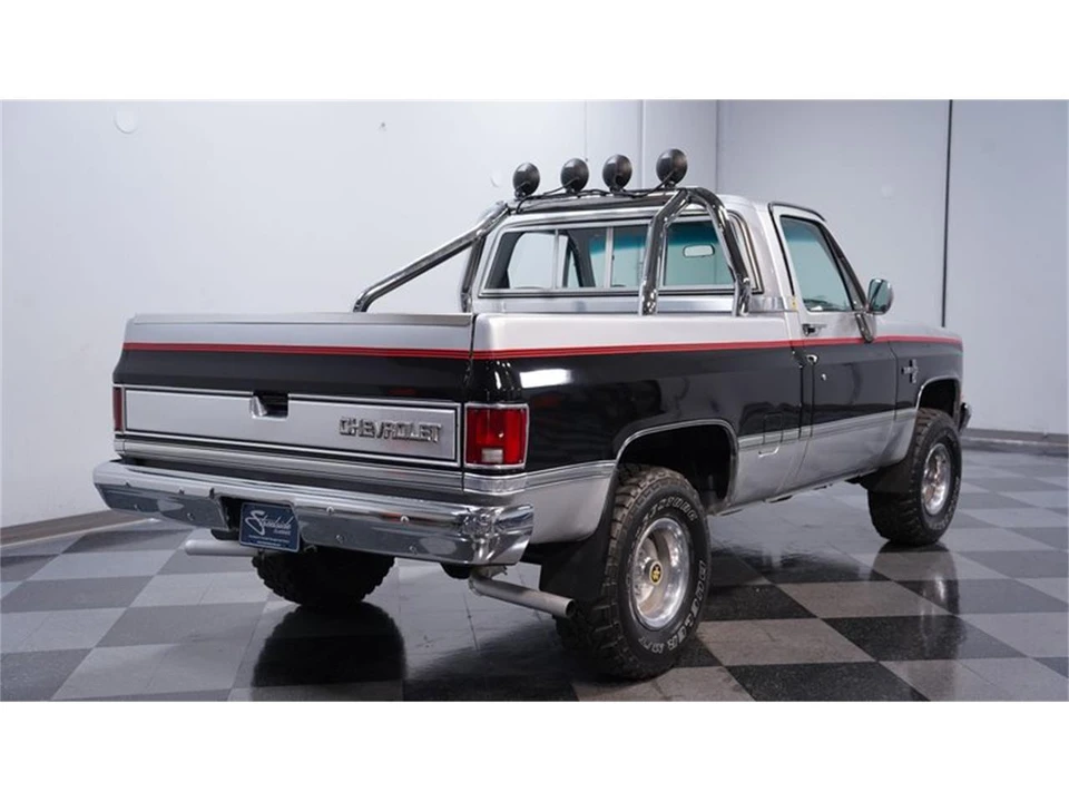 1985 Chevrolet C/K 3rd Gen - Image 10 of 31