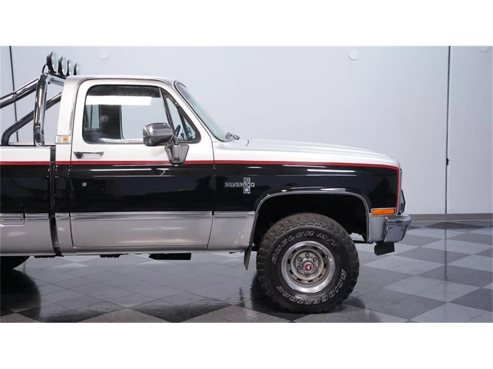 1985 Chevrolet C/K 3rd Gen - Image 24 of 31