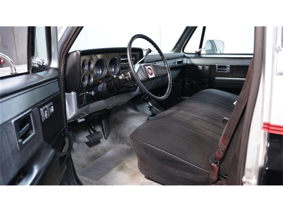 1985 Chevrolet C/K 3rd Gen - Image 4 of 31