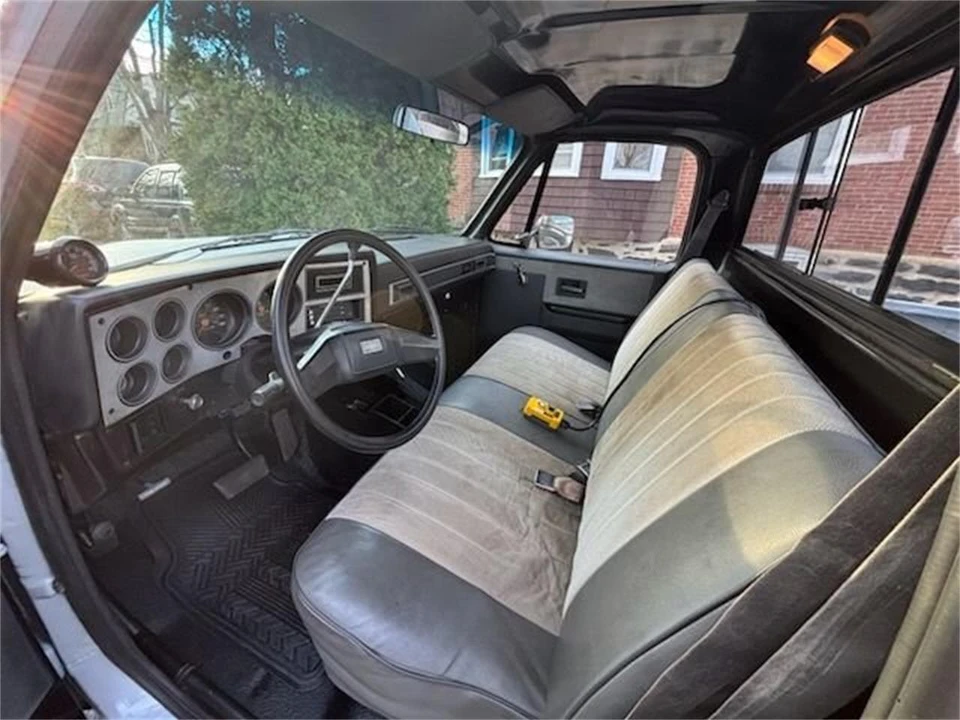 1985 Chevrolet C/K 3rd Gen - Image 9 of 14
