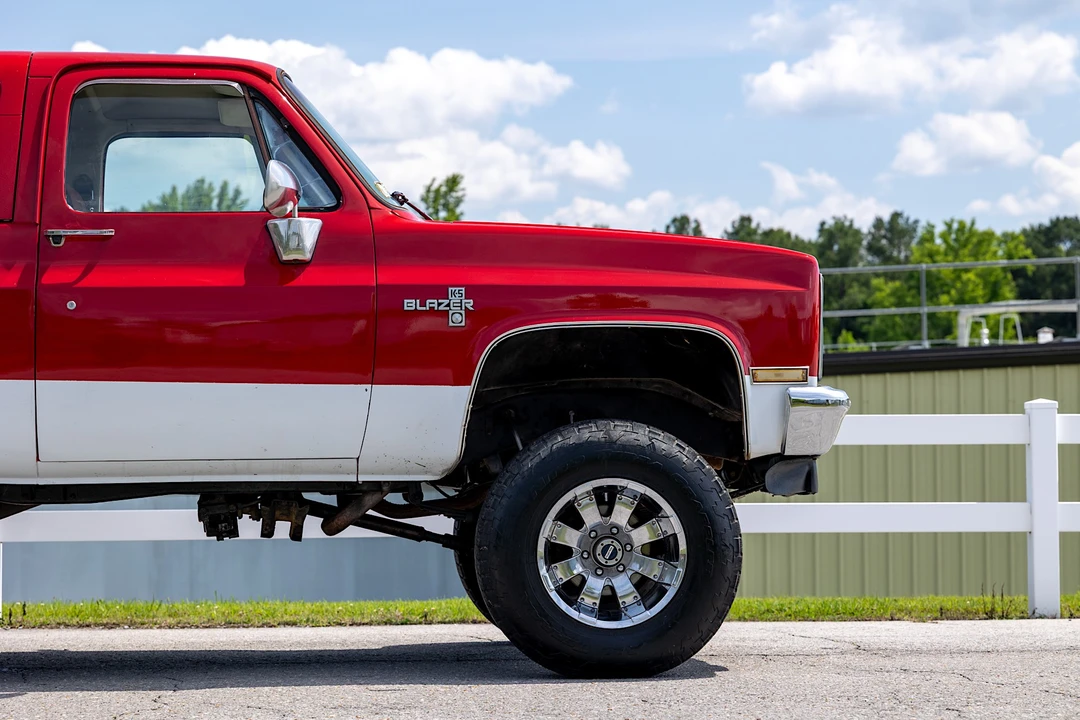1985 Chevrolet K5 Blazer 2nd Gen - Image 14 of 31