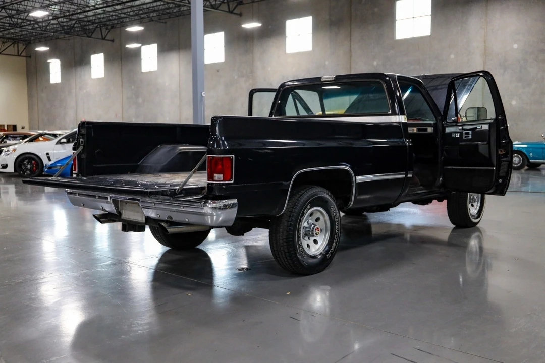 1985 Chevrolet C/K 3rd Gen - Image 10 of 12