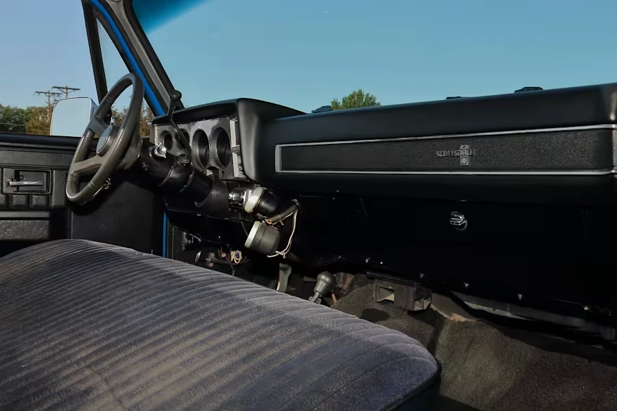 1985 Chevrolet C/K 3rd Gen - Image 16 of 30