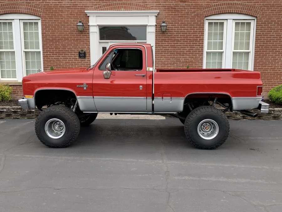 1985 Chevrolet C/K 3rd Gen - Image 2 of 10