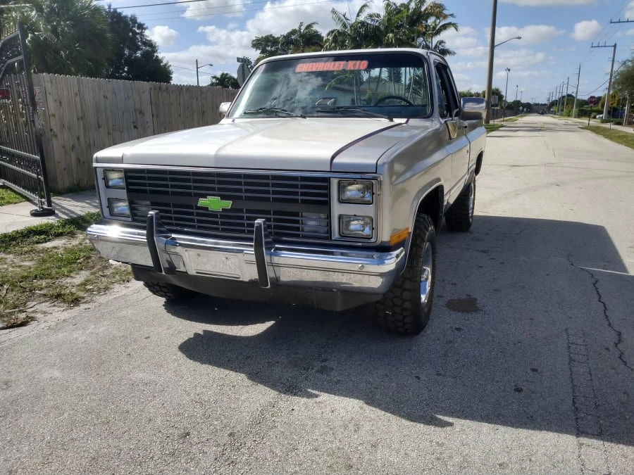 1985 Chevrolet C/K 3rd Gen - Image 2 of 8