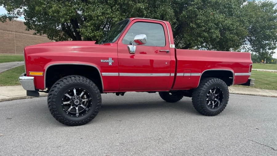 1985 Chevrolet C/K 3rd Gen - Image 2 of 15