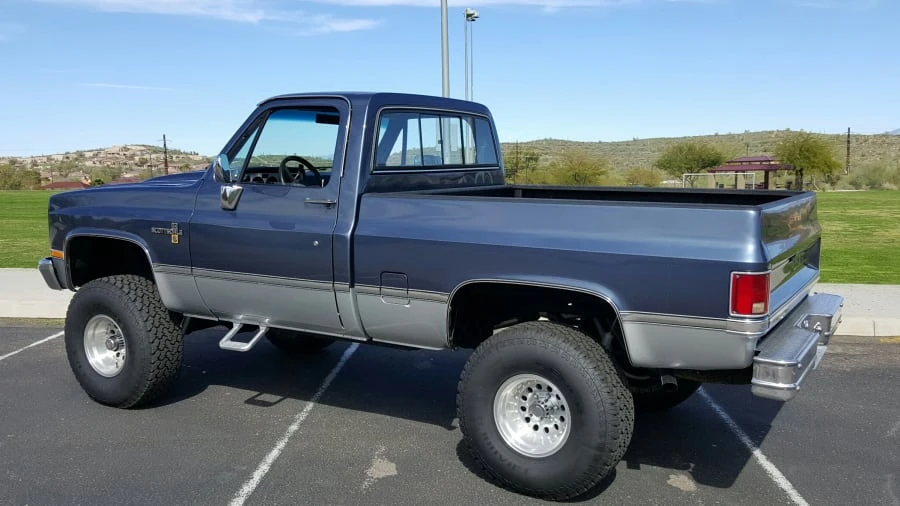 1985 Chevrolet C/K 3rd Gen - Image 2 of 2