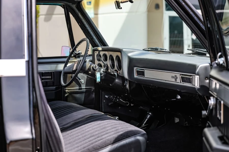 1985 Chevrolet C/K 3rd Gen - Image 25 of 31