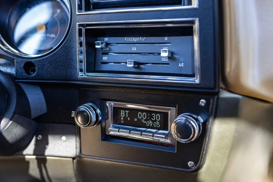 1985 Chevrolet C/K 3rd Gen - Image 16 of 19