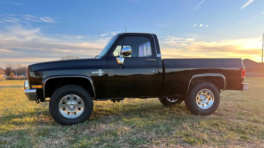 1985 Chevrolet C/K 3rd Gen - Image 2 of 8