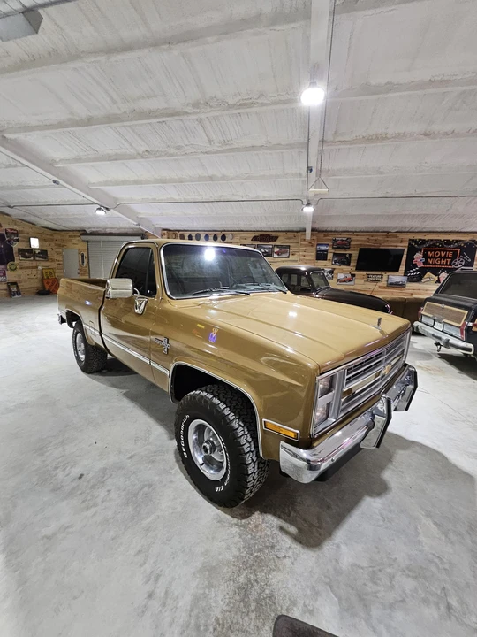 1985 Chevrolet C/K 3rd Gen - Image 2 of 31