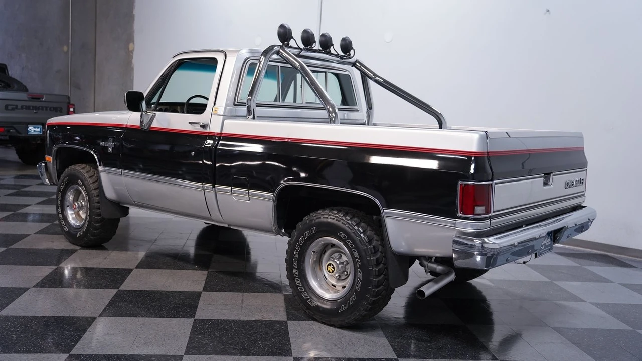 1985 Chevrolet C/K 3rd Gen - Image 7 of 12