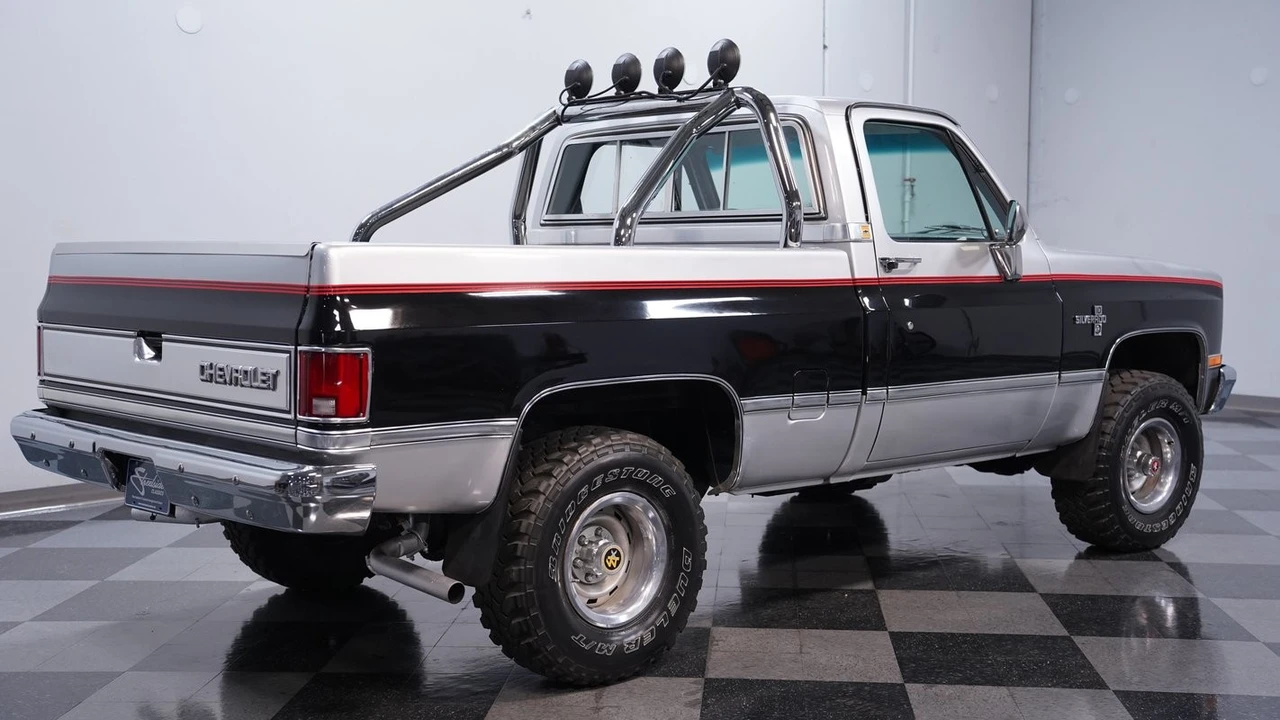 1985 Chevrolet C/K 3rd Gen - Image 11 of 12