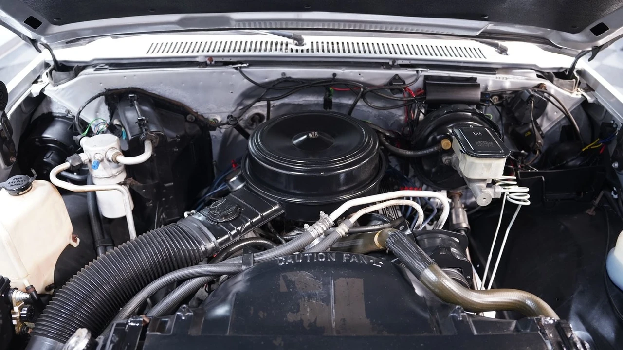 1985 Chevrolet C/K 3rd Gen - Image 3 of 12
